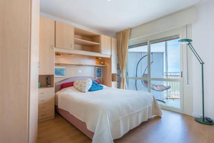 Splendido Attico, Piscina E Vista Mare Apartment Lignano Sabbiadoro Exterior photo