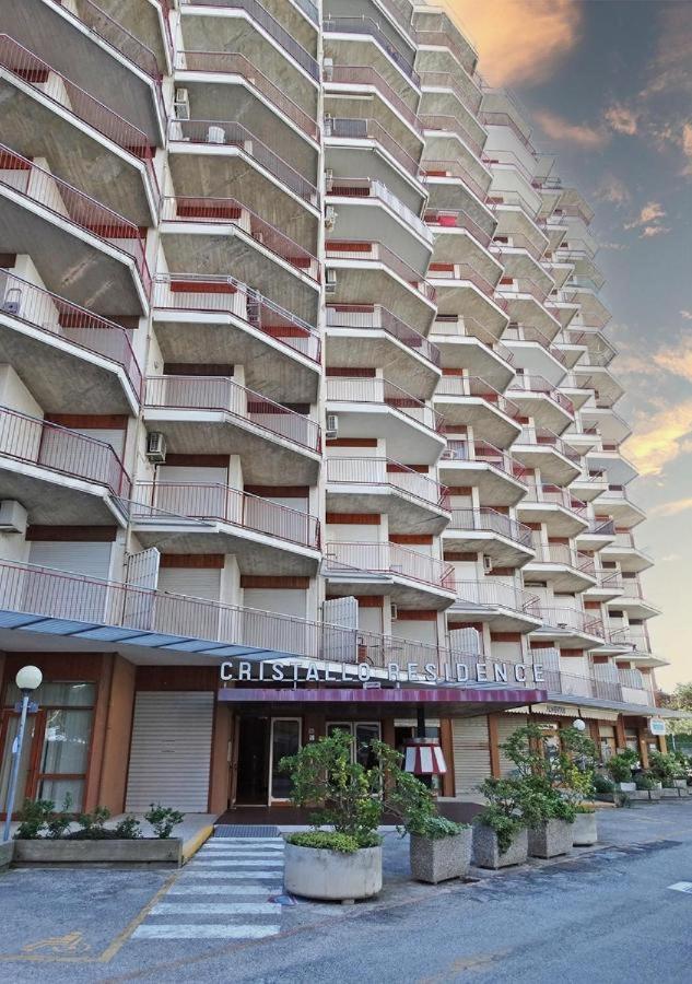 Splendido Attico, Piscina E Vista Mare Apartment Lignano Sabbiadoro Exterior photo